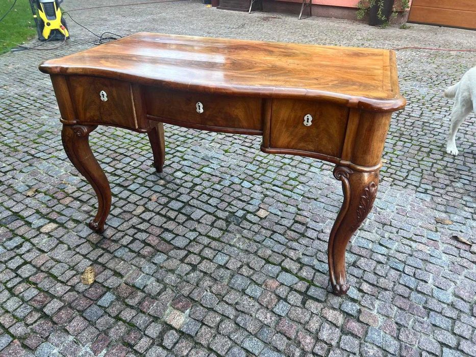 Biurko z 3 szufladami - antyk