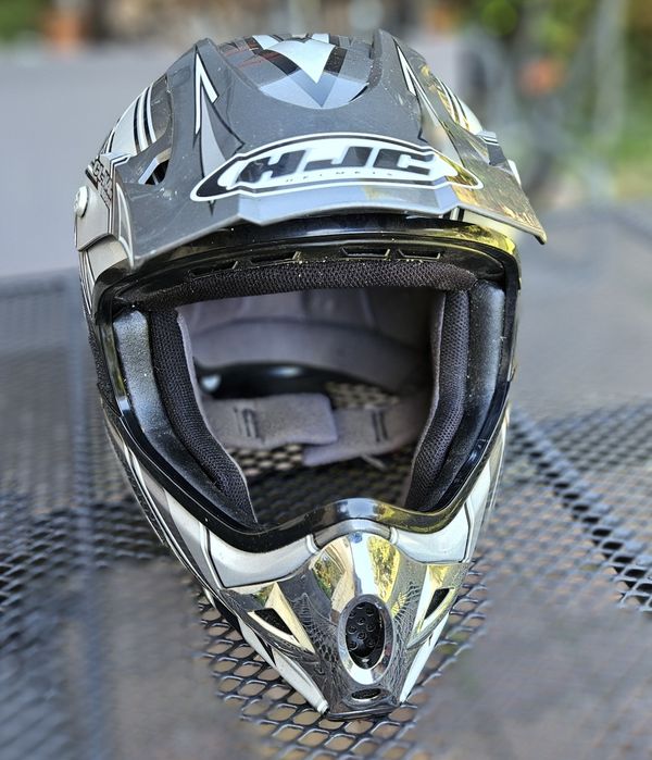 Kask Cross HJC w bardzo dobrym stanie