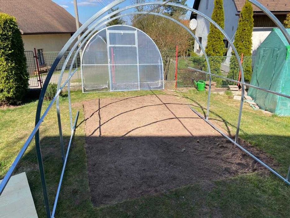 Теплиці садові арочні Теплицы садовые арочные