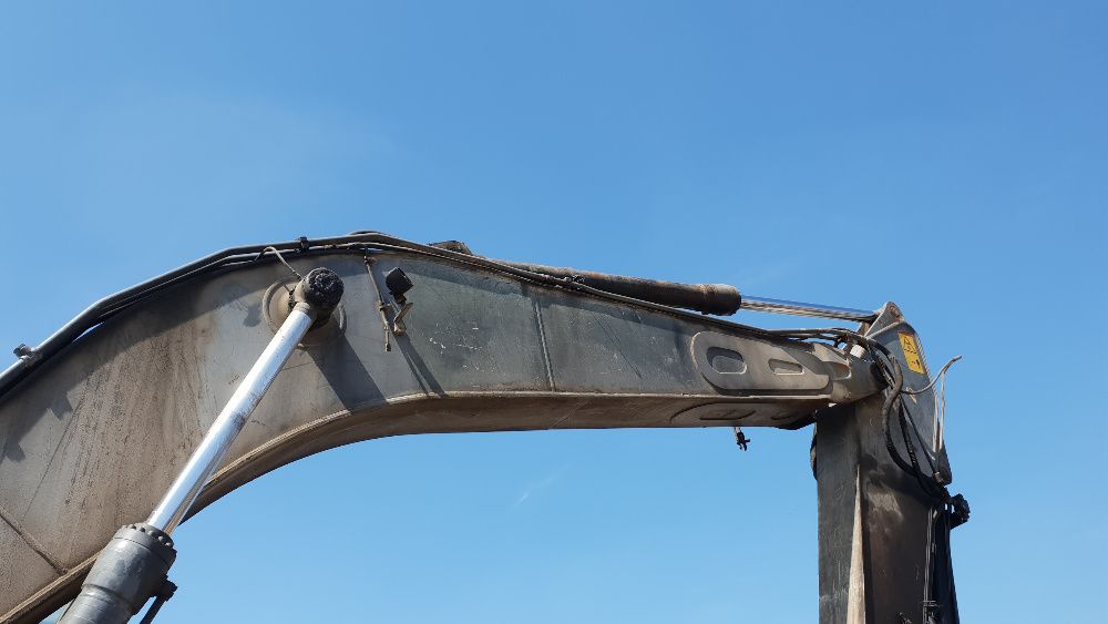 koparka volvo ec 240 B ramie kopiące banan sztil ec210 c
