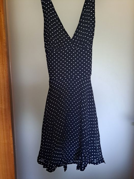 Vestido preto e branco