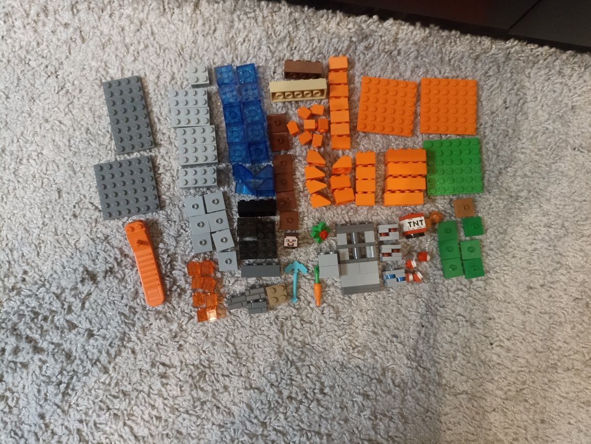 LEGO Minecraft 21116