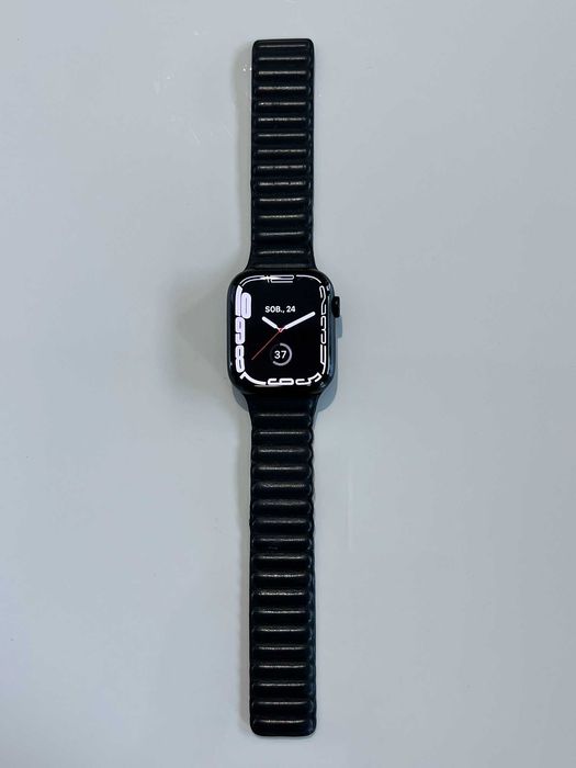 iWatch Series 7 45 mm + 2 paski