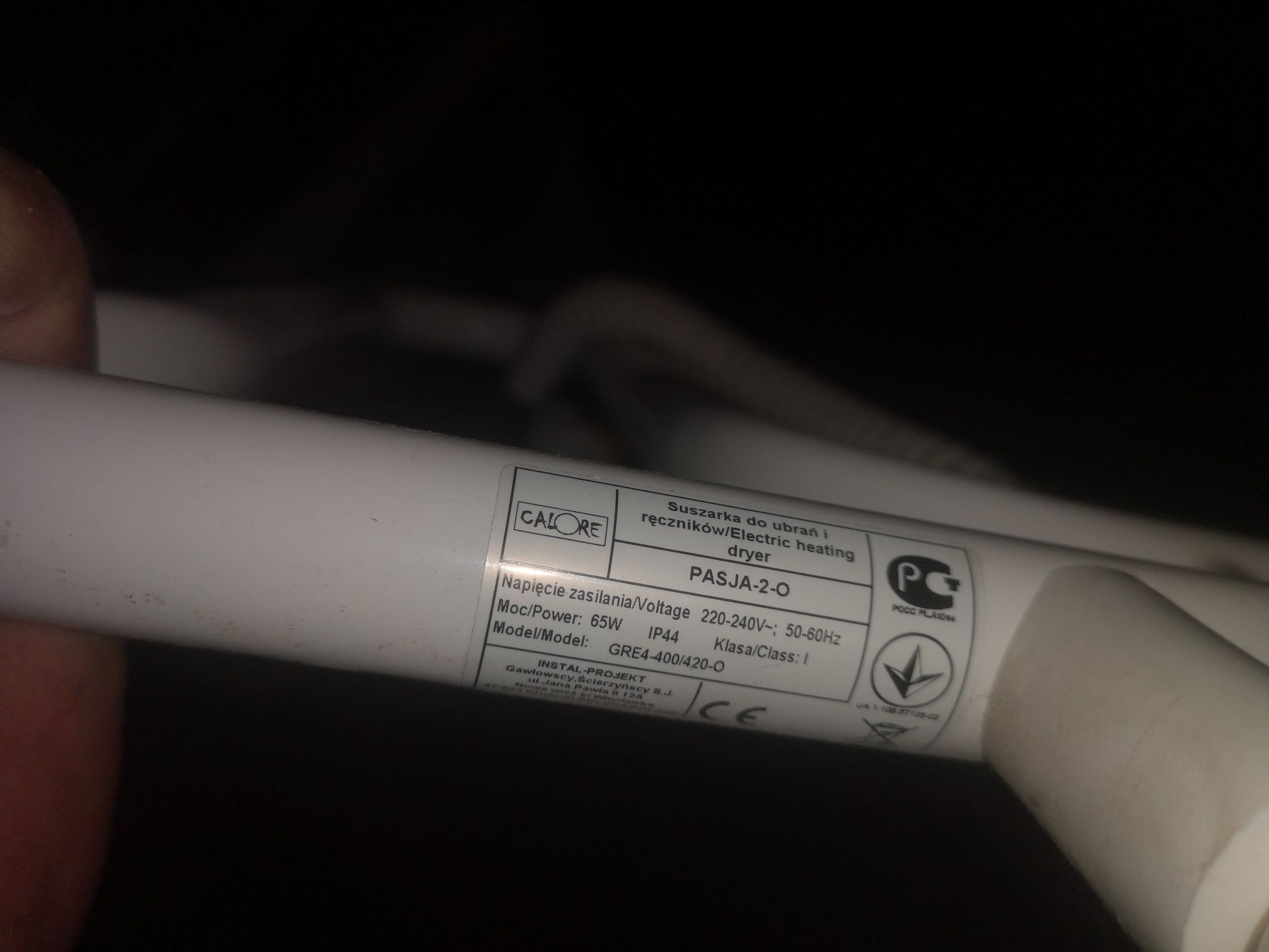 Grzejnik elektryczny na reczniki