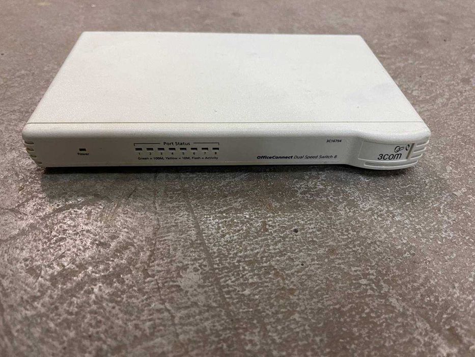 Комутатор 3COM OfficeConnect Switch 8 3C16794-ME 8 x 100mbit