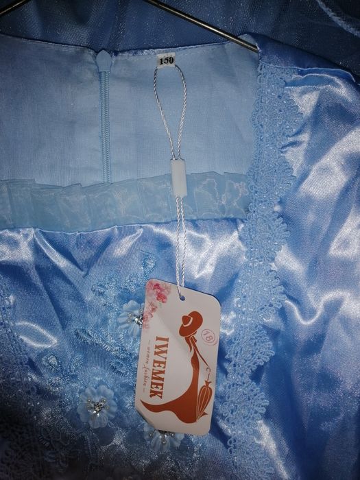 Карнавальное платье. Платье принцессы. Перчатки Эльза Холодное сердце.