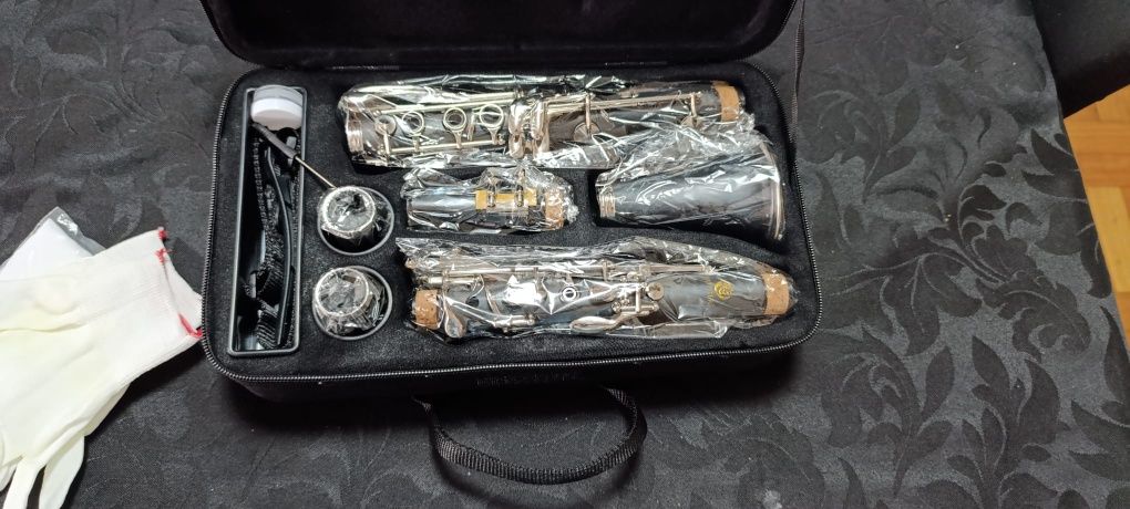 Clarinete da marca Júpiter do modelo JCL 700-NQ novo