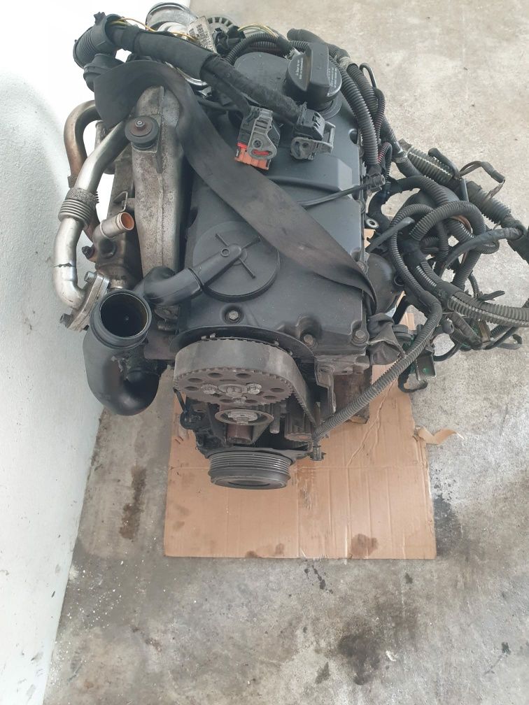 Motor para peças vw sharan 1.9tdi 115cv AUY