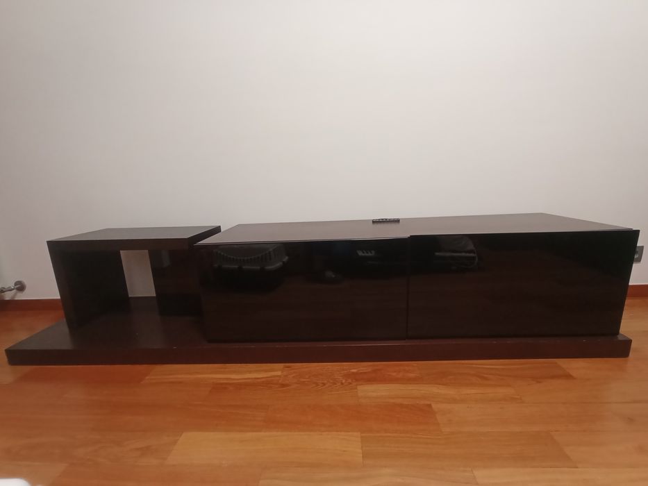 Móvel TV 240cm - Madeira Maciça