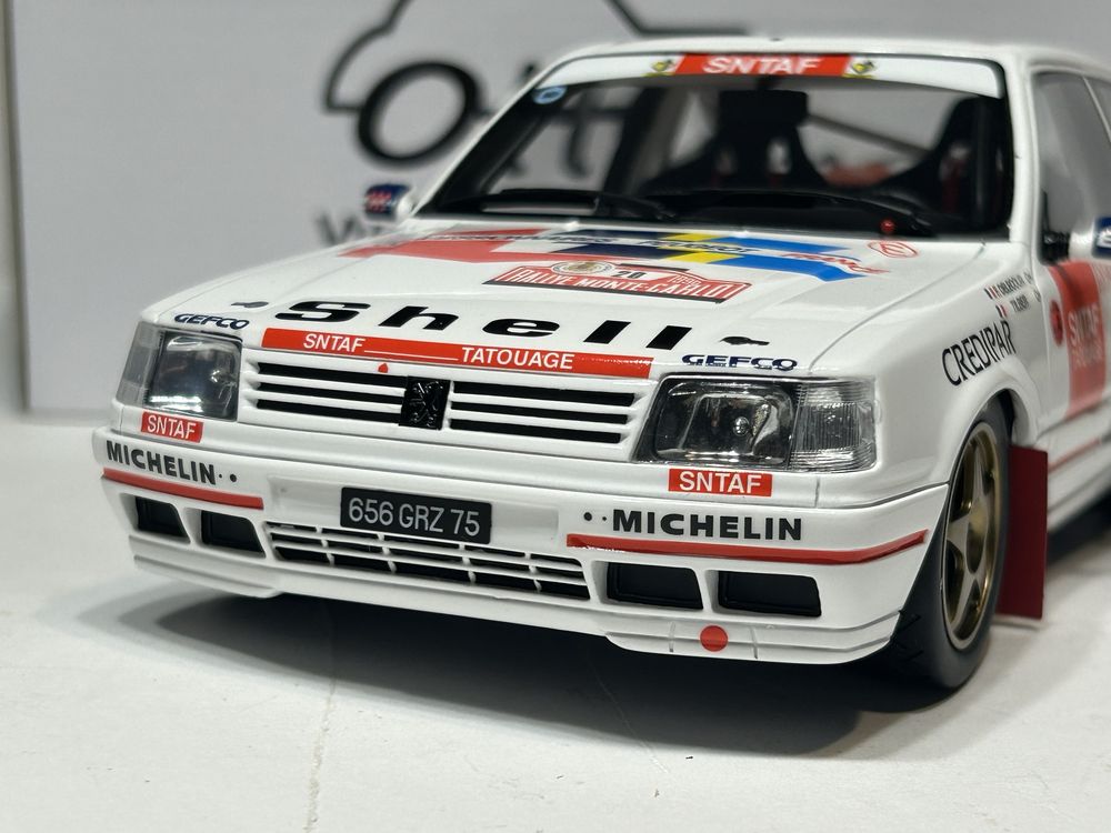 Peugeot 309 GTI OTTO 1/18