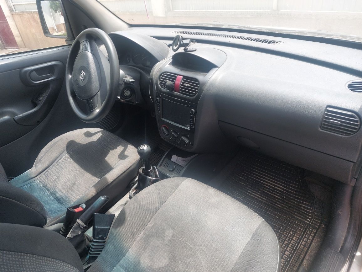 Opel Combo 1.3 cdti 05/2010