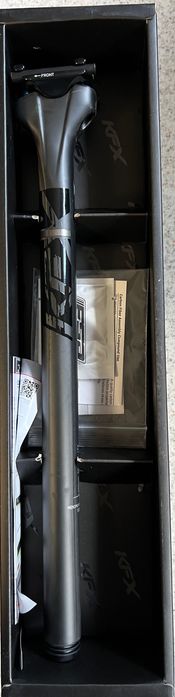 Sztyca FSA KFX Carbon SB0 27.2x400 mm. 0 Offset .