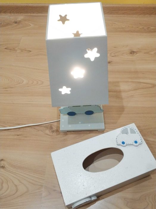 Lampka nocna dla dziecka, pojemnika na husteczki