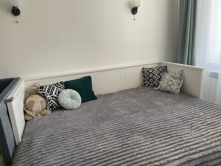 Кушетка,ліжко,диван Ikea Hemnes матраци Ікеа Asvang
