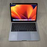 Apple MacBook Pro  13 2018 i7 16GB RAM 256GB  MD0024