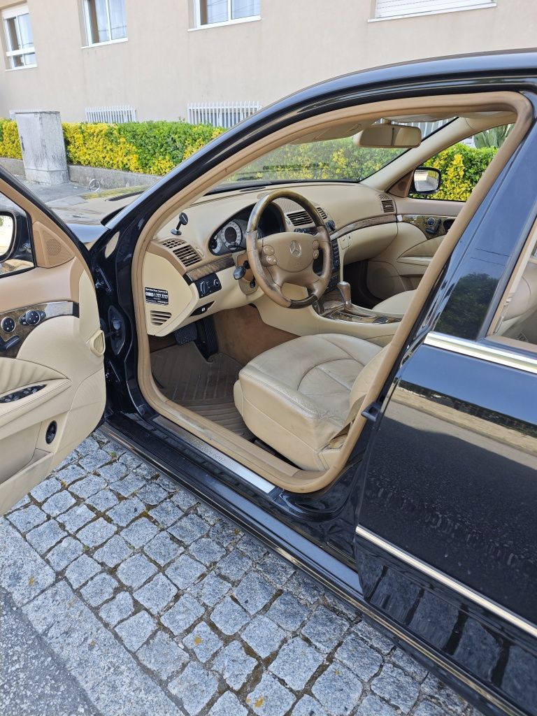 Mercedes Benz E 320