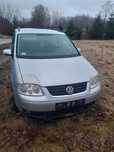 Touran 2.0tdi  pas przedni drzwi