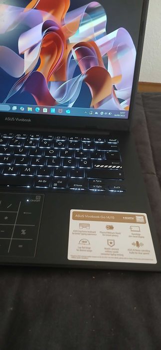 Vendo ASUS Vivabook 1 mes de uso