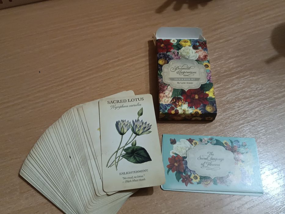 Ботанічний Оракул Botanical Inspirations