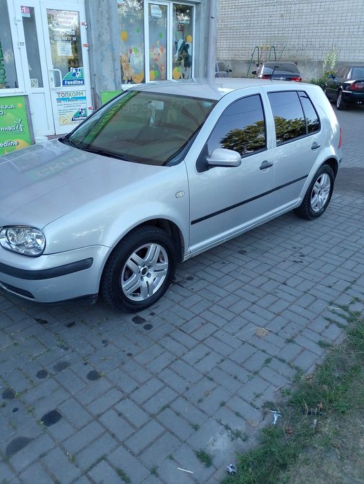 Volkswagen golf 4  1 .4 газ/ бензин