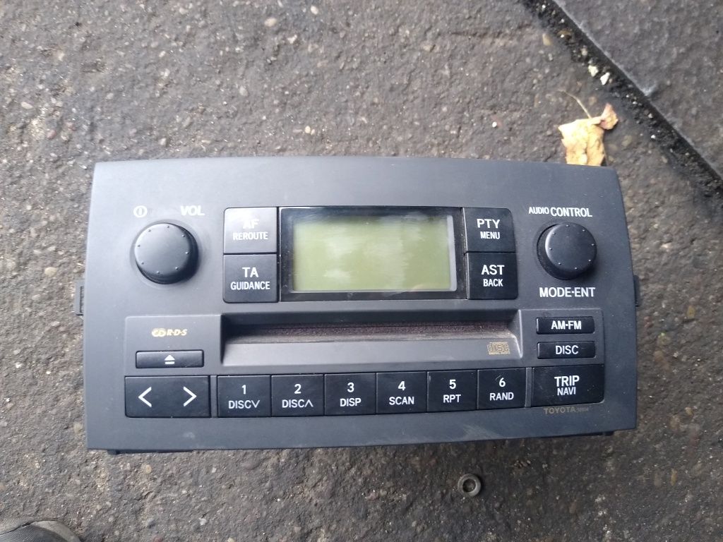 Radio CD toyota 58804 oryginał corolla Verso I