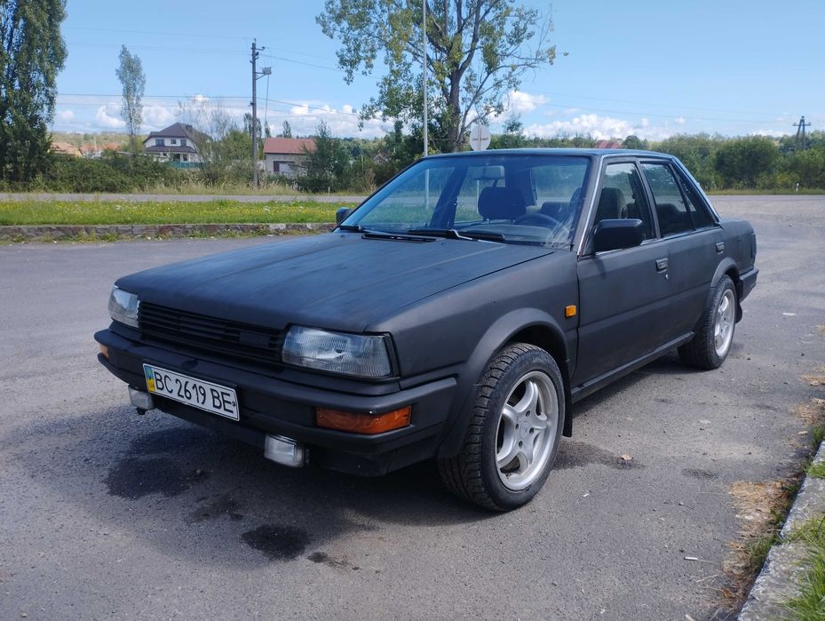 Продаю Ніссан Блюбірд