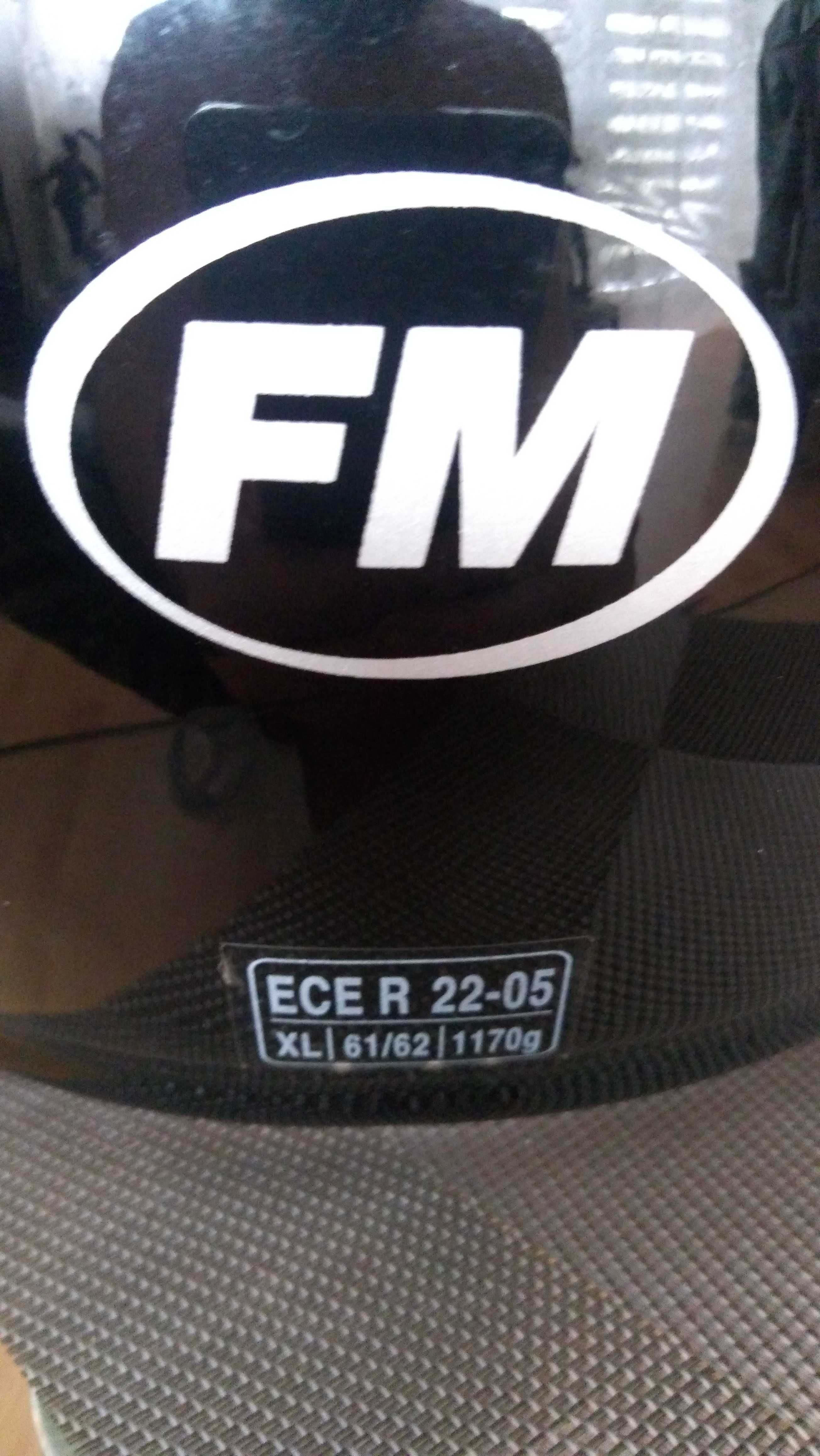 Kask motocyklowy FM ,rozmiar L