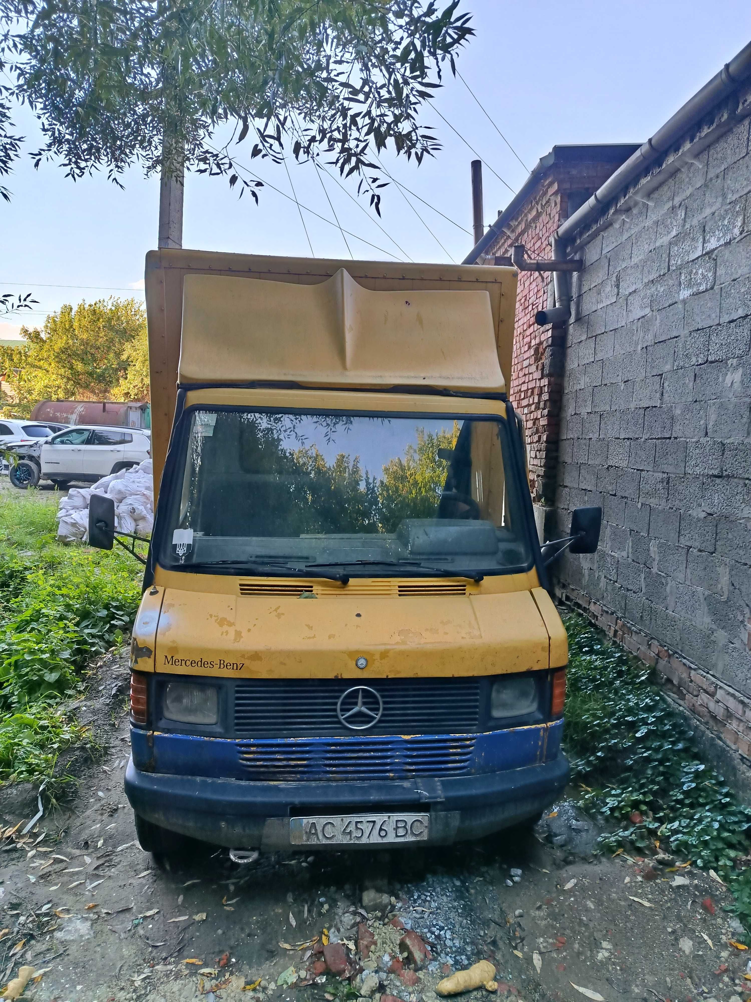 Оренда грузового буса