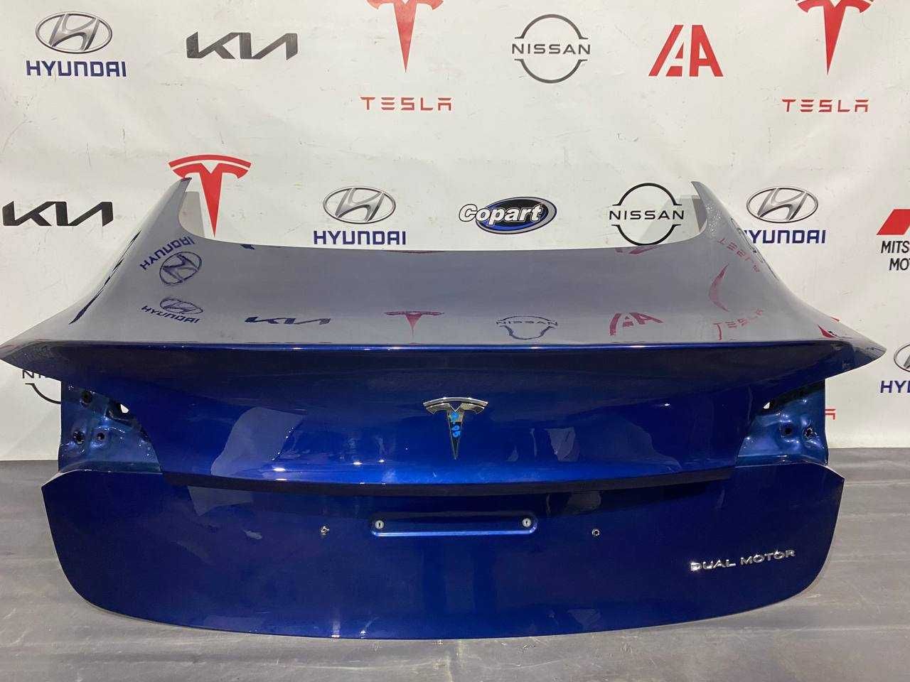 Кришка багажника, Ляда Tesla Model 3 до рест 2017-2020 1081460-E0-D