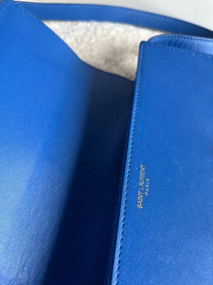 Yves Saint Laurent Blue Calfakin Leather Medium Lulu Bag