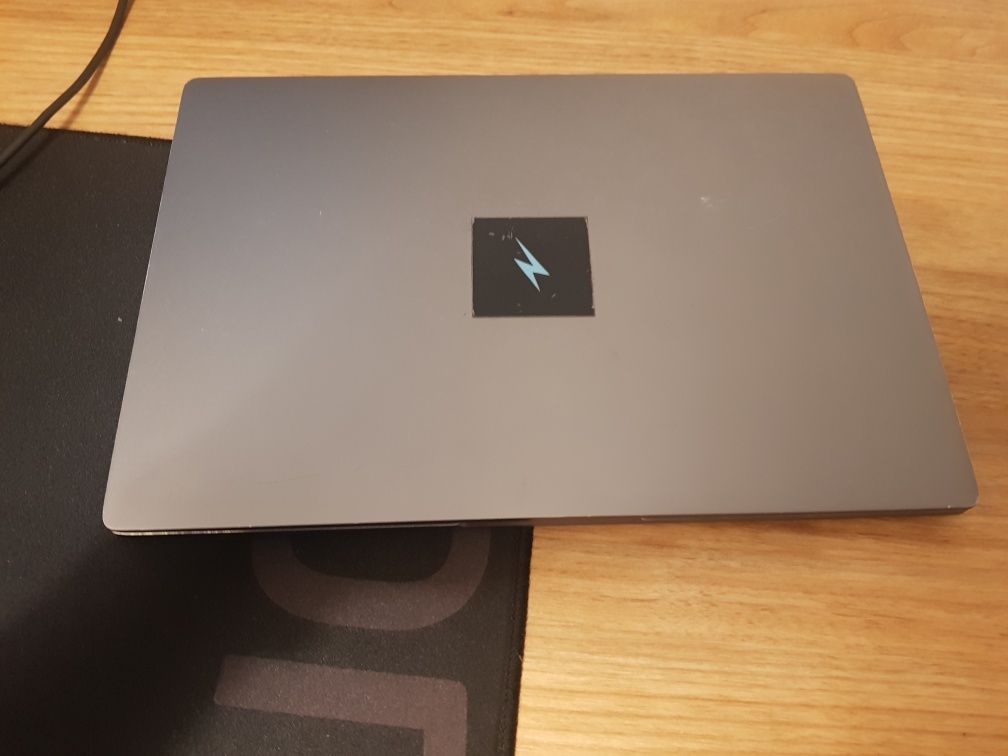 Laptop xiaomi m inotebook air 13.3, i7, 8Gb, 250, geforce mx 150