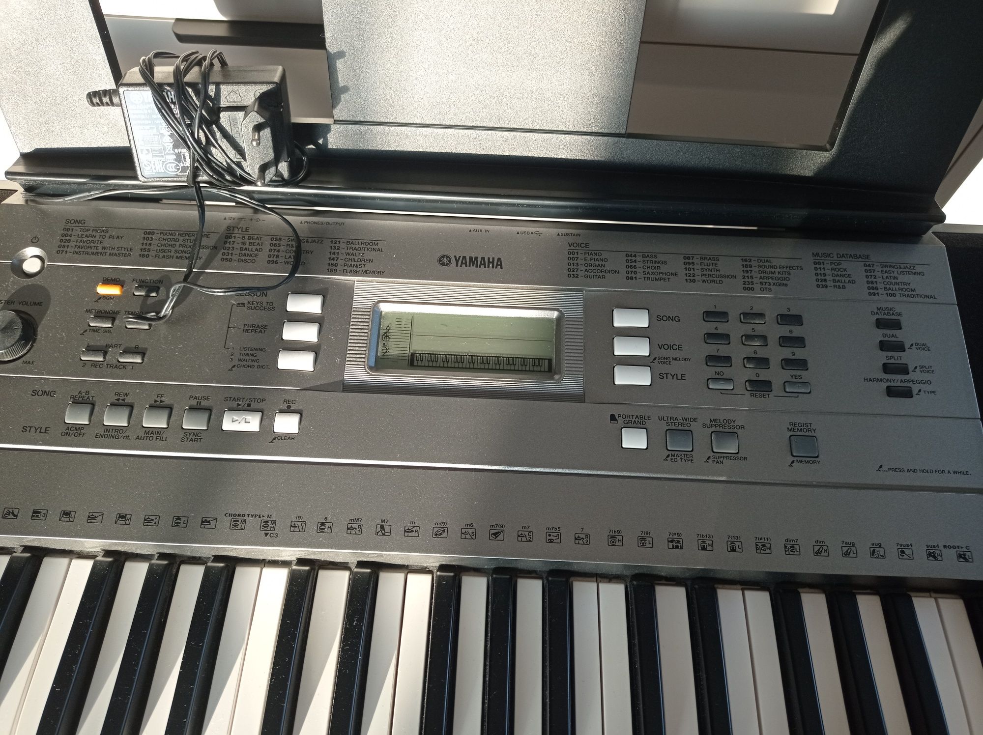 Keyboard Yamaha PSR E 353