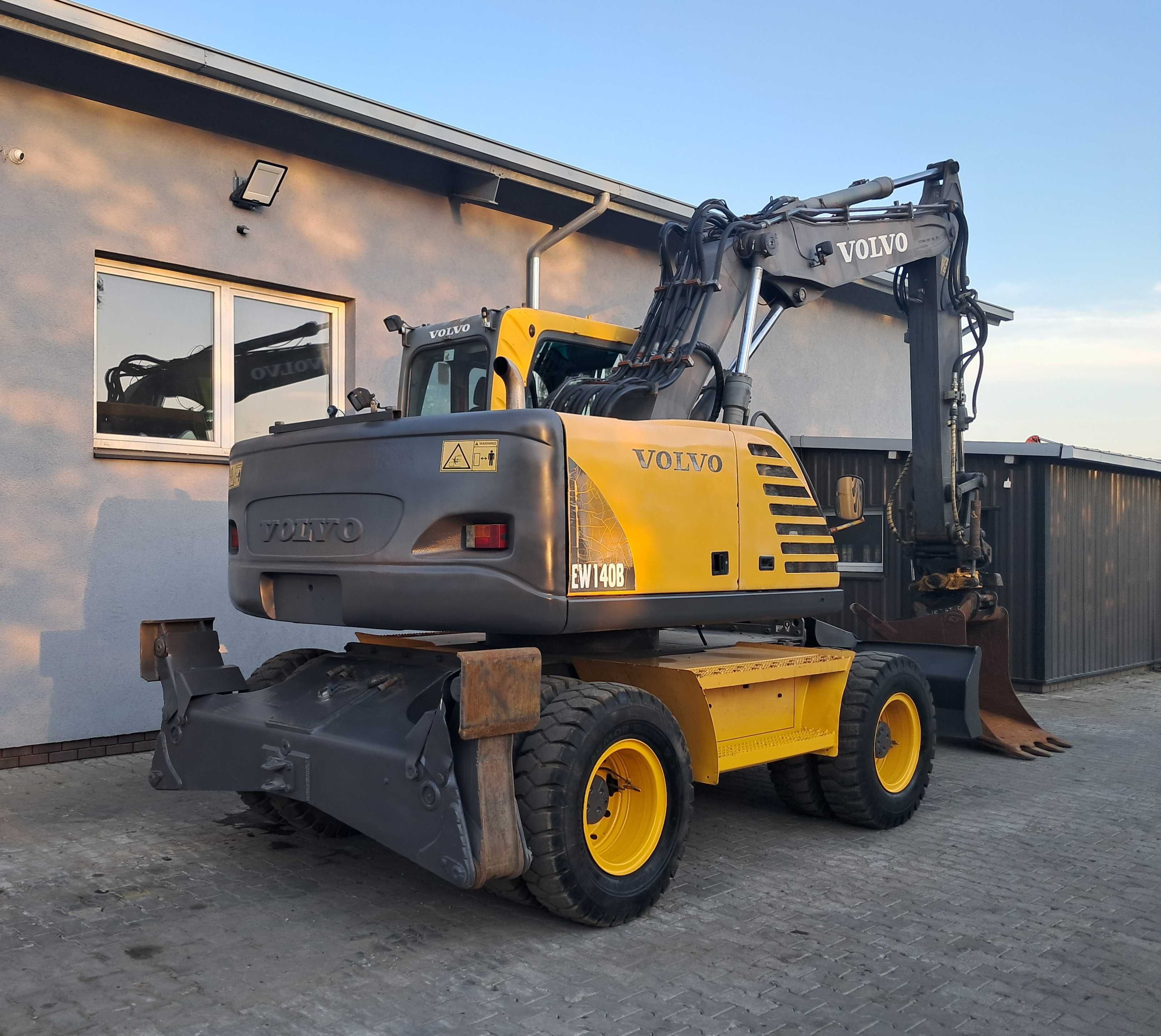 VOLVO EW 140 B 7261H Oryginał ROTOTILT ENGCON Podpory + Pług GPS 3D