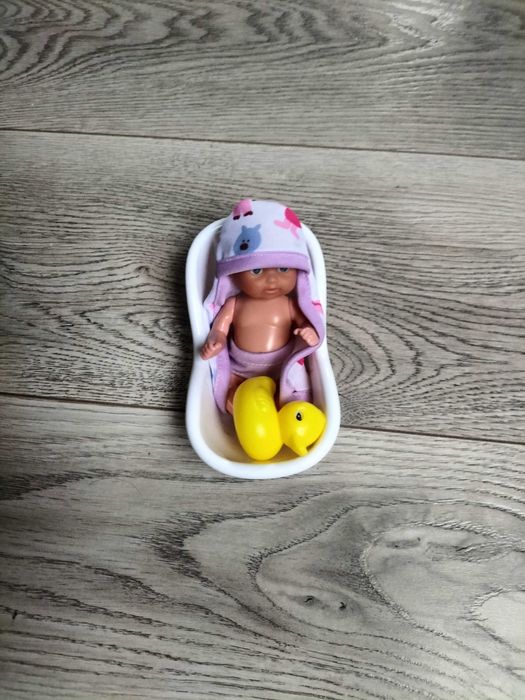 Lalka Barbie Niemowlę w wanience