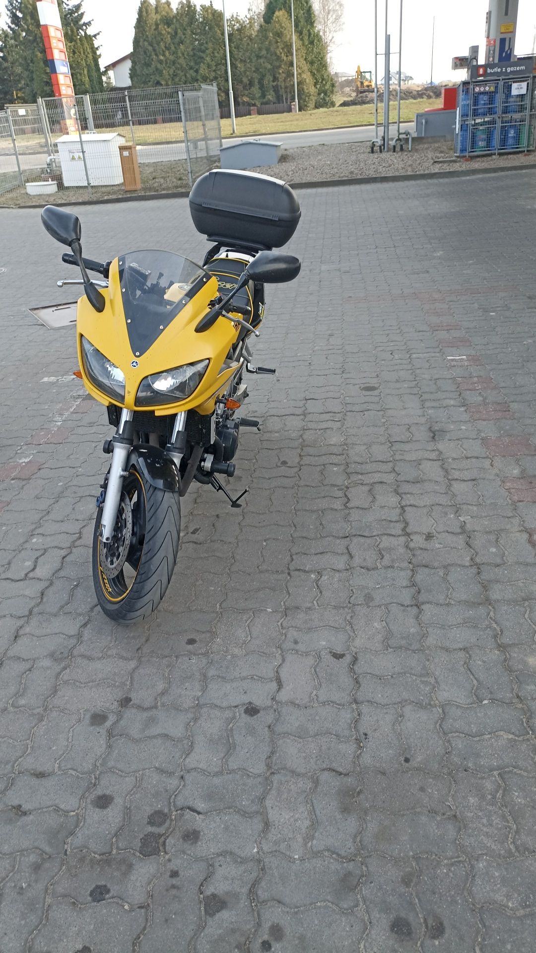 Yamaha Fazer 600