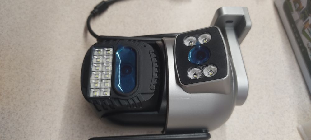 Вуличні камери відеоспостереження (видеонаблюдения) WiFi ptz 10mp 5+5