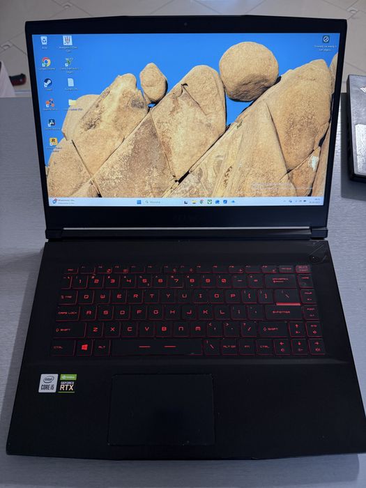 Laptop Gameingowy MSI Thin GF63 GTX 3050 1TB Dysk