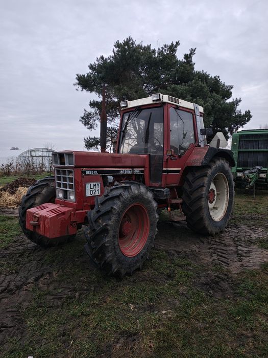 International 1055 XL . ih 1056 xl Case