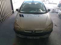 Peugeot 206 1.1 econômico