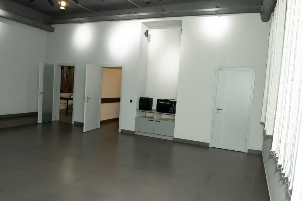 Отдельно стоящее здание офис 9 ст Б Фонтана ул Литературная