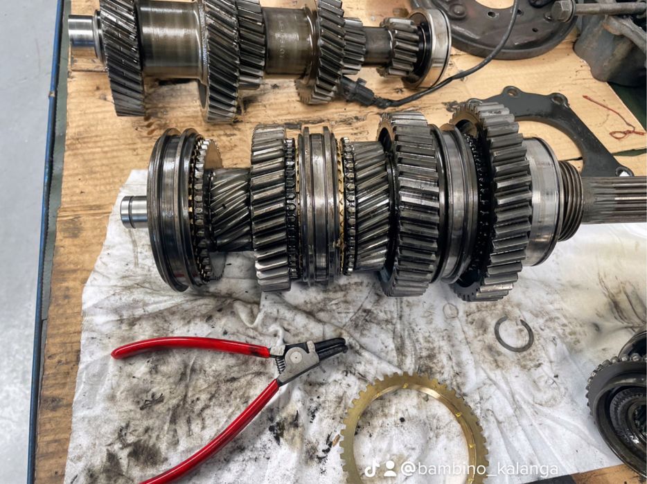 Manutenções ao domicilio / Reparação de caixas e motores