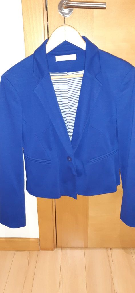 Blazer curto azul Tam. L