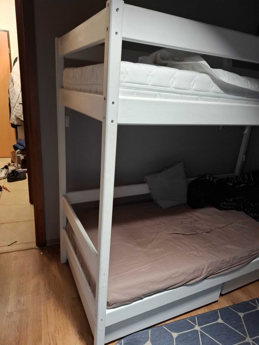 Łóżko piętrowe na sprzedaż