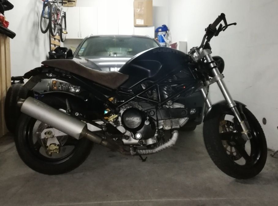 Ducati Monster M600