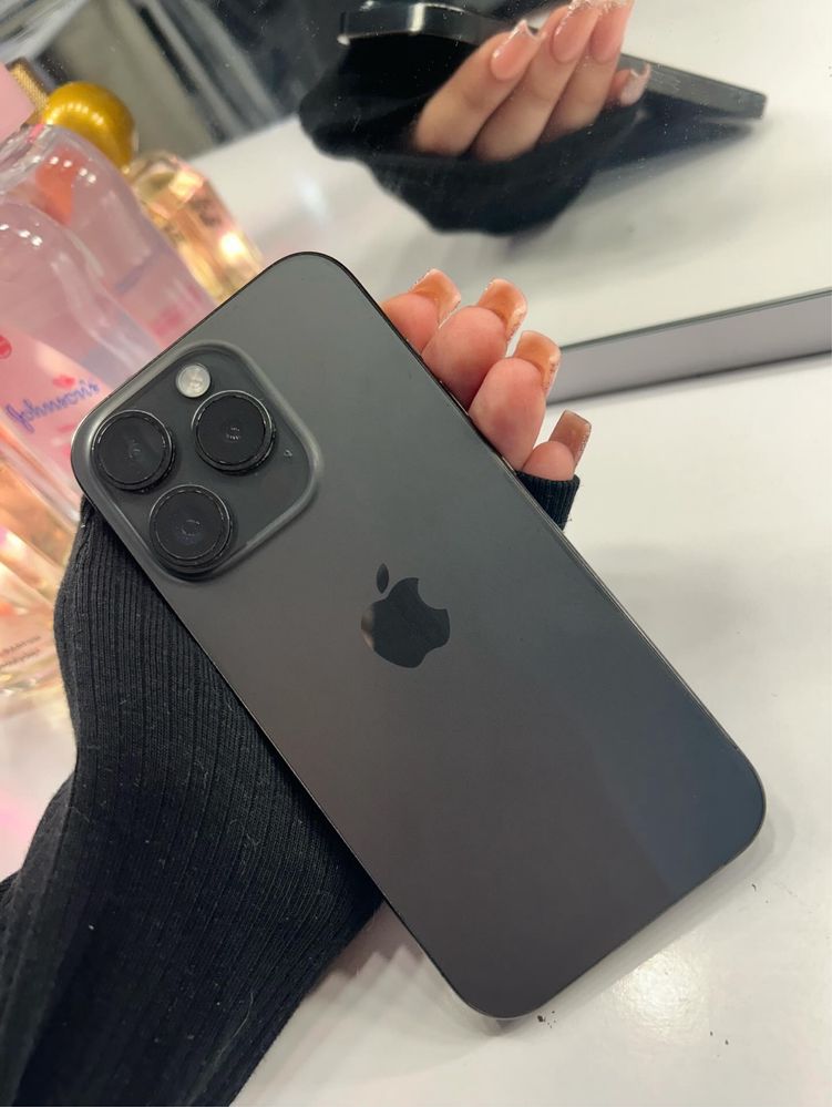 Smartfon iPhone 15 Pro 128GB 5G 6.1" Tytan czarny