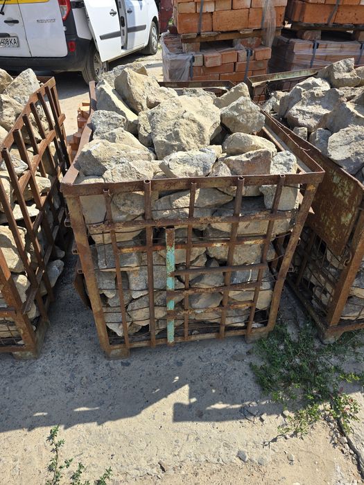 Продам камень бут