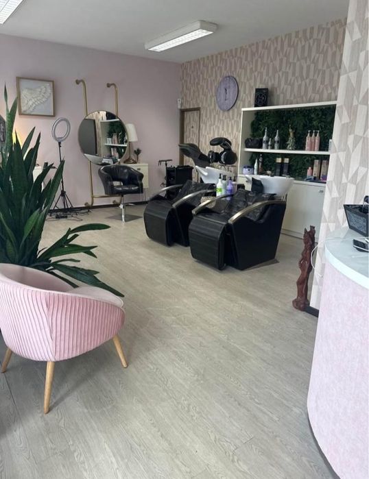 TRESPASSE - Salão de Cabeleireiro