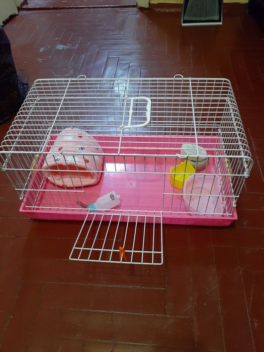 Продам клетку для хомяка