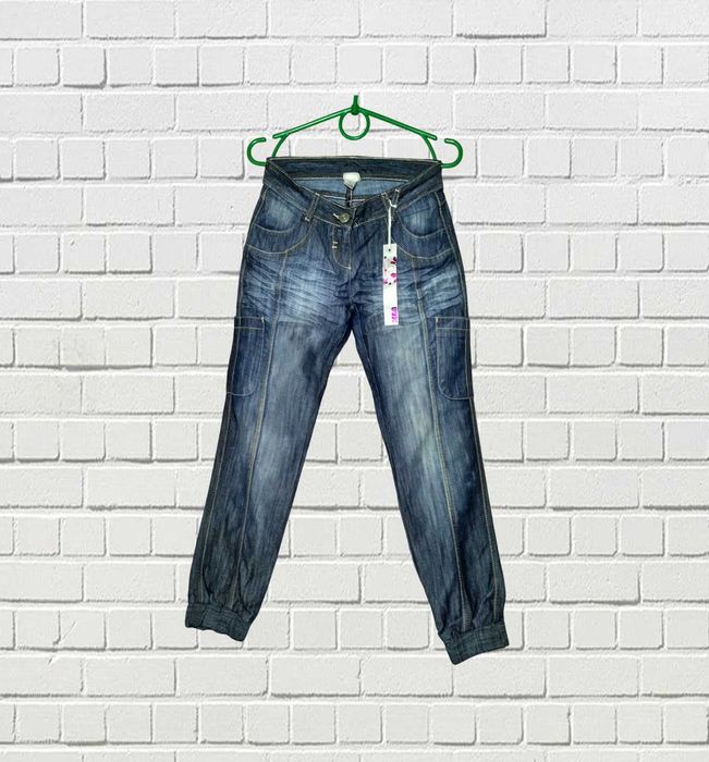 Джинсы под резиночку на девочку 11 лет рост 146 см