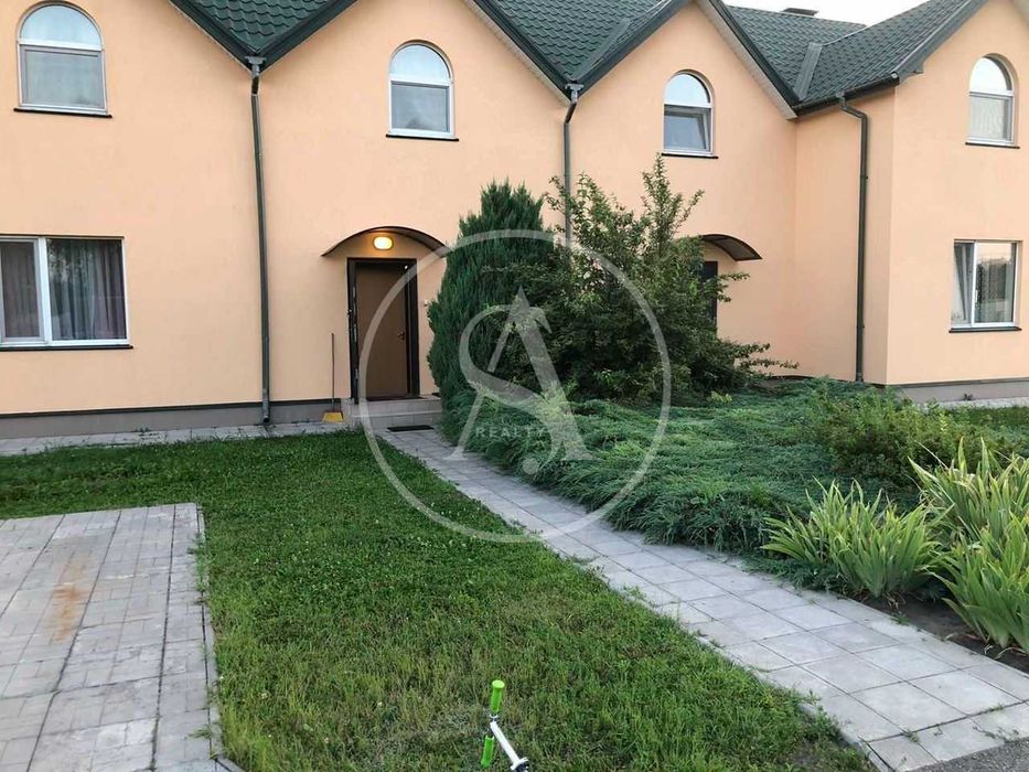 Глеваха Київська чудова трьохкімнатна квартира з паркомісцем  Таунхаус